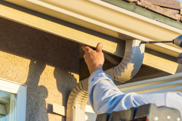 Cost of Aluminum Rain Gutter Service in Danville